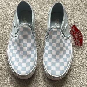 NWT blue checkered slip on vans